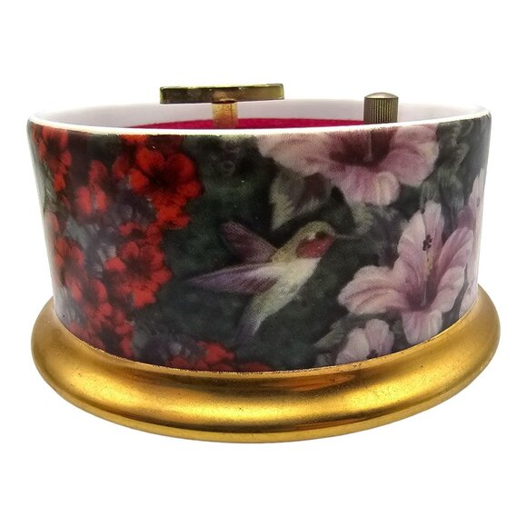 Ruby-Throated Hummingbird Music Box Lena Liu Ardleigh-Elliott Waltz of Flowers - Picture 7 of 12